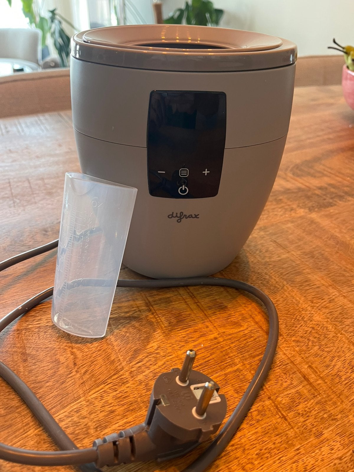 Difrax 4-in-1 fles verwarmer, Ophalen of Verzenden, Zo goed als nieuw, Flessen- of potjesverwarmer