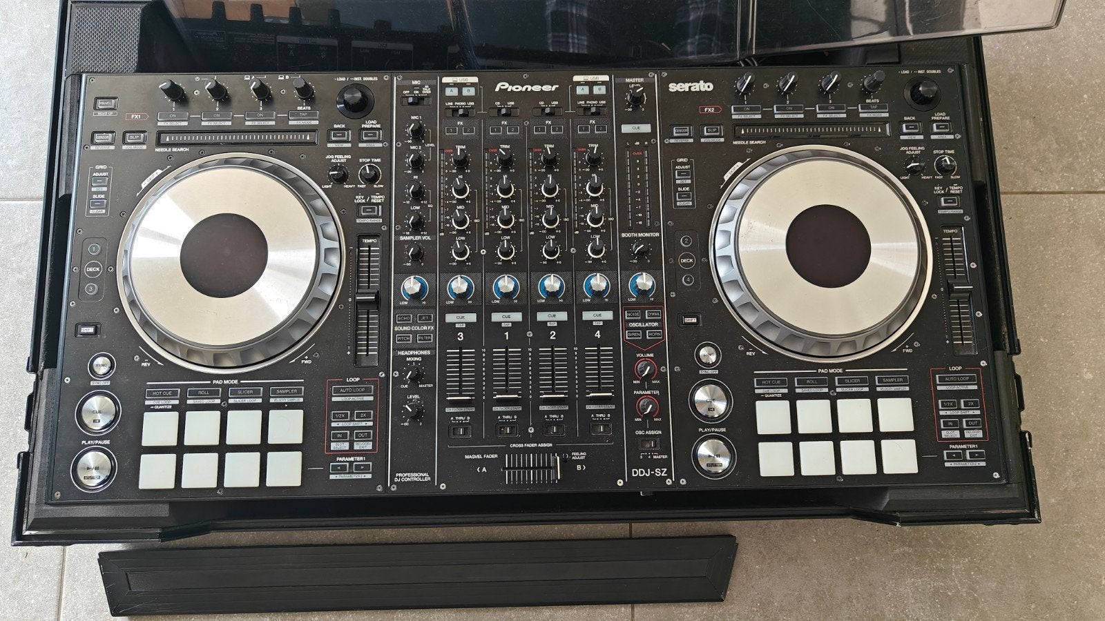 Pioneer DDJ-SZ Inclusief Flightcase., Muziek en Instrumenten, Ophalen, Zo goed als nieuw, Draaitafel, Pioneer
