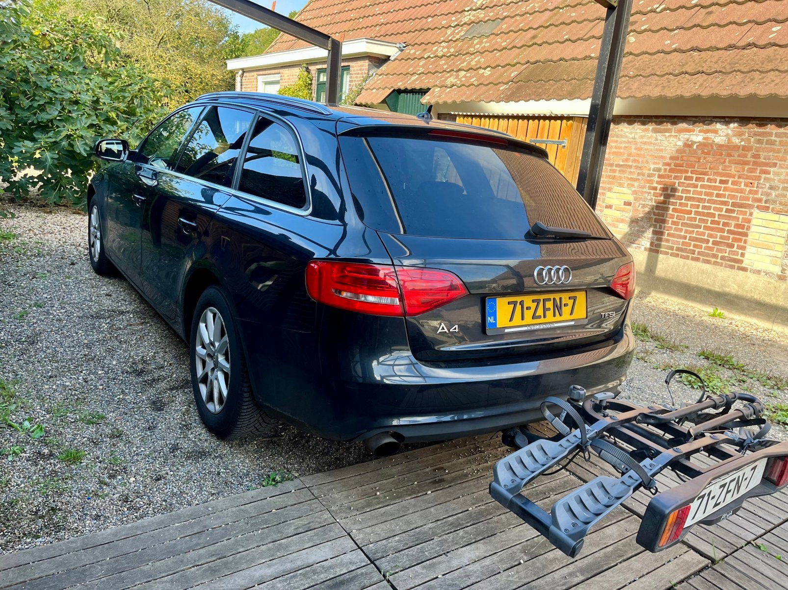 Foto 4 van Audi A4 1.8TFSI 125KW Avant 2012 Zwart