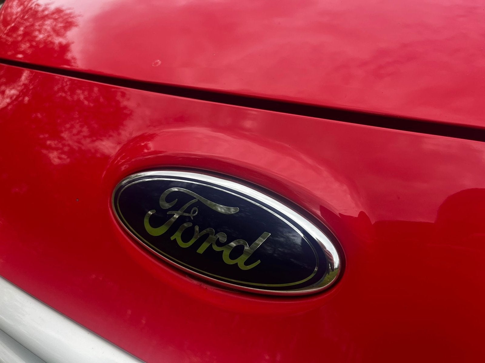Foto 10 van Ford Ka 1.2 51KW 2010 Rood