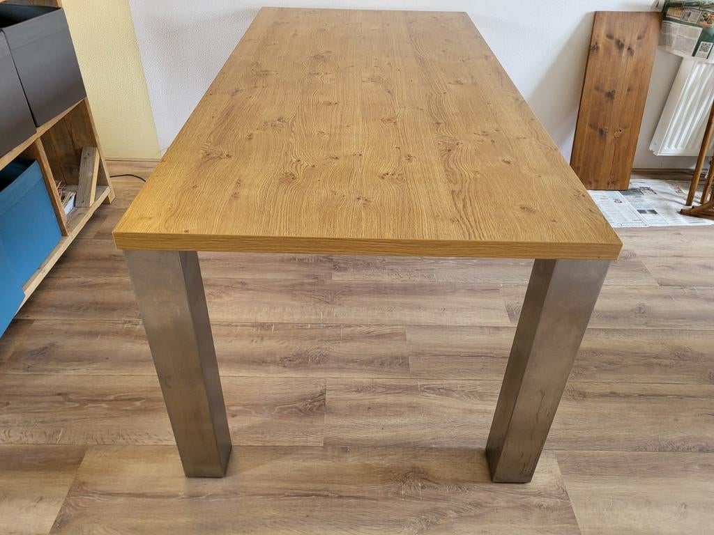 Stevige en robuuste eetkamertafel, Huis en Inrichting, Tafels | Eettafels, Gebruikt, 50 tot 100 cm, 150 tot 200 cm, Vier personen