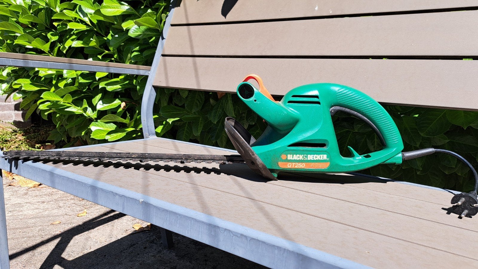 Black & Decker GT250 heggenschaar - Elektrisch, Ophalen, Gebruikt, Elektrisch, Black & Decker