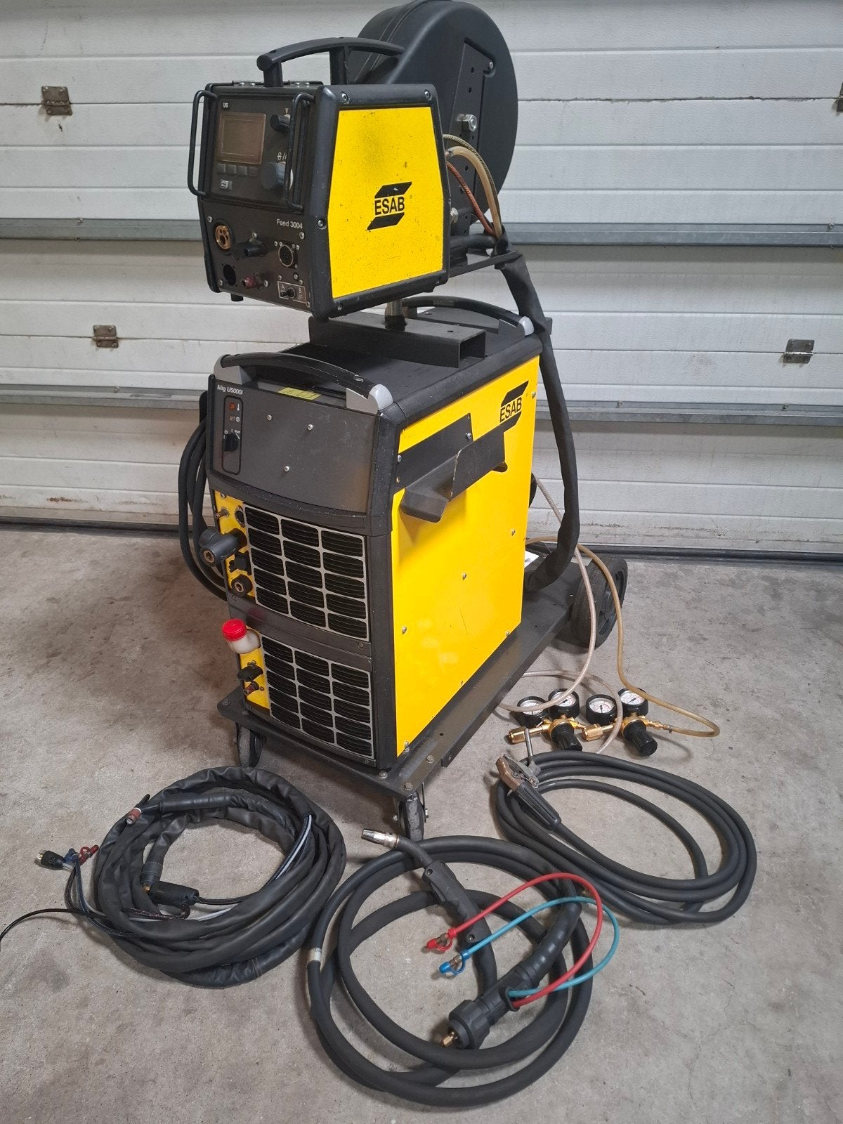 ESAB MIG/MAG, TIG  PULS, GUTSEN U5000i met Feed 3004, Ophalen of Verzenden, Gebruikt, 250 ampère of meer, Inverter