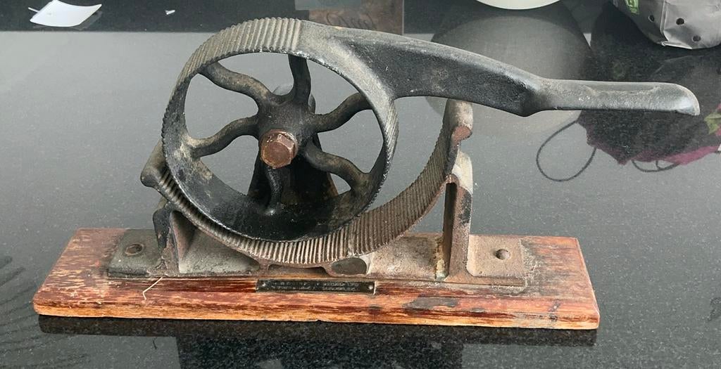 Rotatiekurkpers, Europa, 1871-1900. George & Becker. London, Antiek en Kunst, Antiek | Gereedschap en Instrumenten, Ophalen of Verzenden