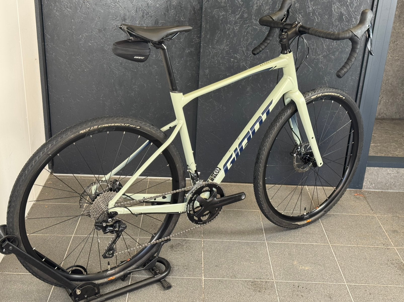 Giant Revolt 1 28” gravelbike maat L incl GARANTIE, Fietsen en Brommers, Overige merken, 28 inch, Heren, Ophalen of Verzenden
