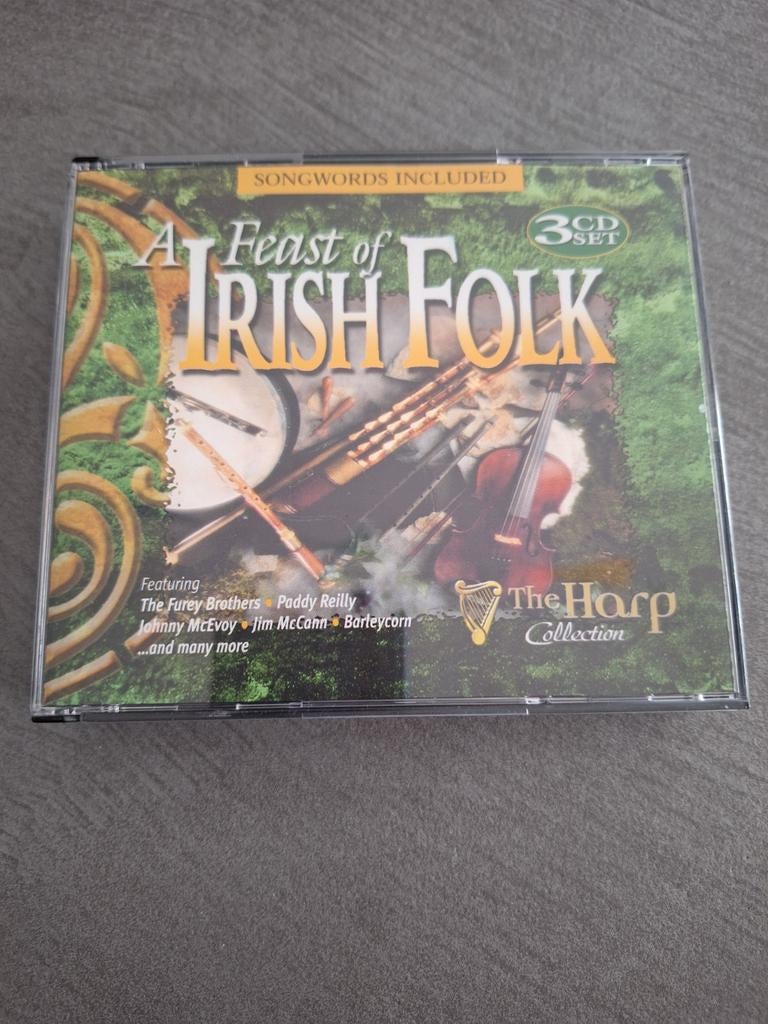 A Feast of Irish Folk - 3 CD Set - The Harp Collection, Ophalen of Verzenden, Zo goed als nieuw