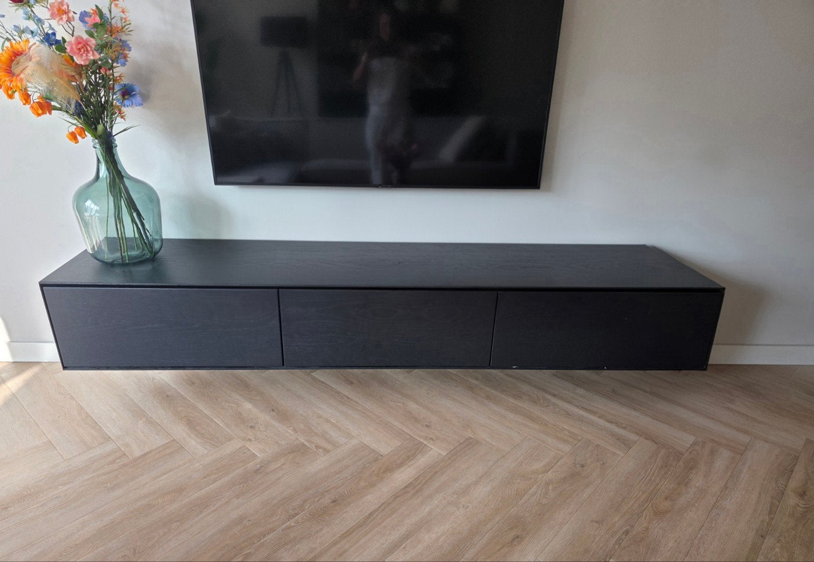 Goossens TV meubel Vic - Zwart eiken, zo goed als nieuw, Ophalen of Verzenden, Zo goed als nieuw, Eikenhout, 200 cm of meer