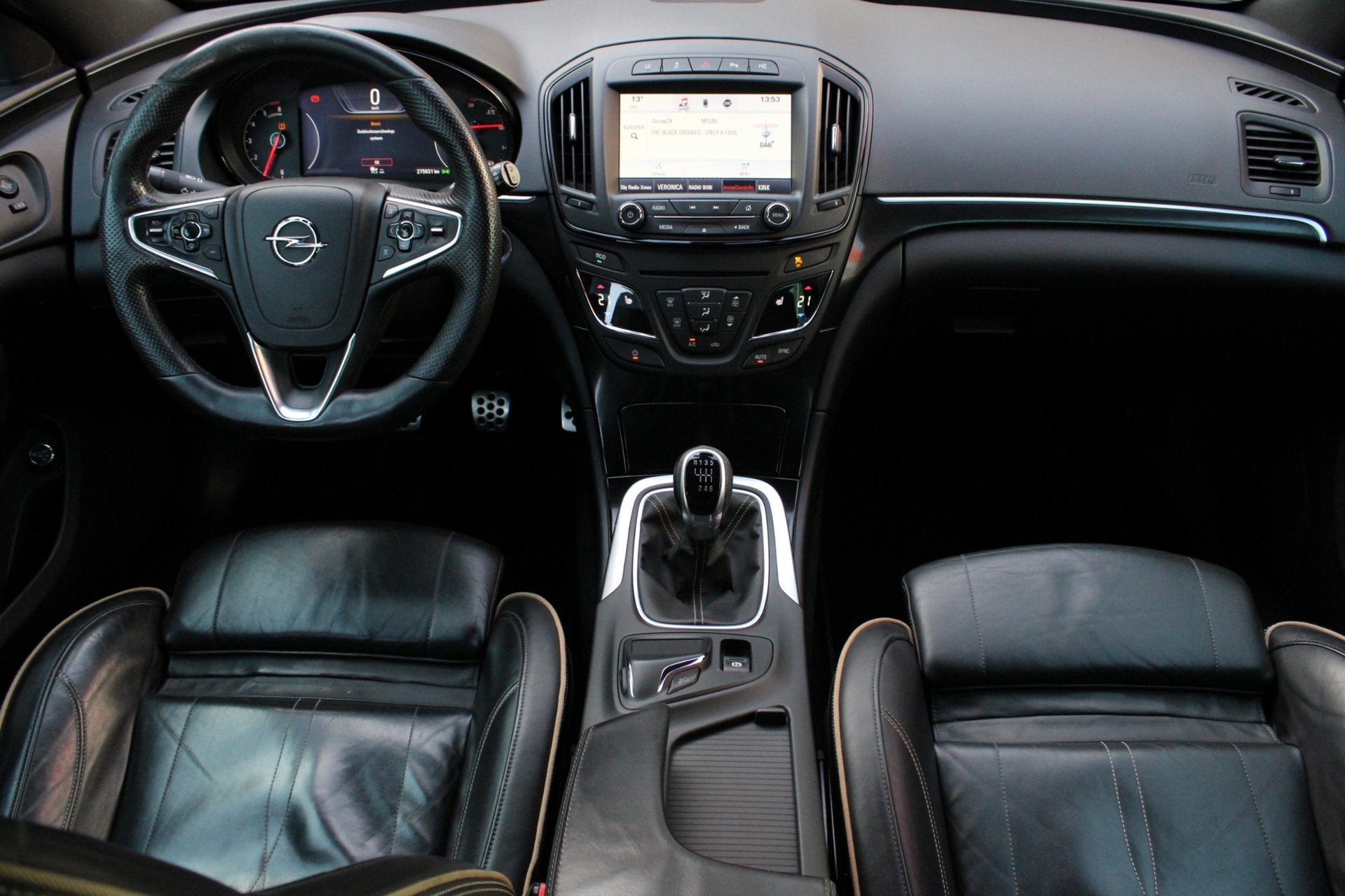 Opel Insignia Sports Tourer 2.0 CDTI EcoFLEX Cosmo KEYLESS I, Voorwielaandrijving, Euro 5, Zwart, Zwart