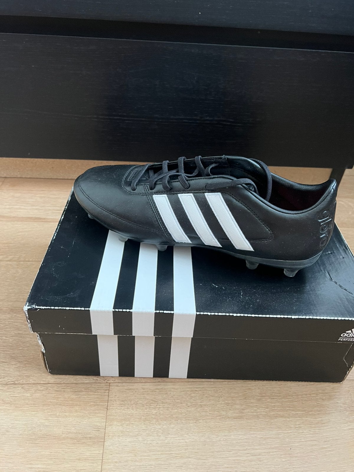Adidas Gloro 16.1 FG voetbalschoenen 46 - Nieuw, Nieuw, Ophalen of Verzenden, Sportschoenen, Zwart