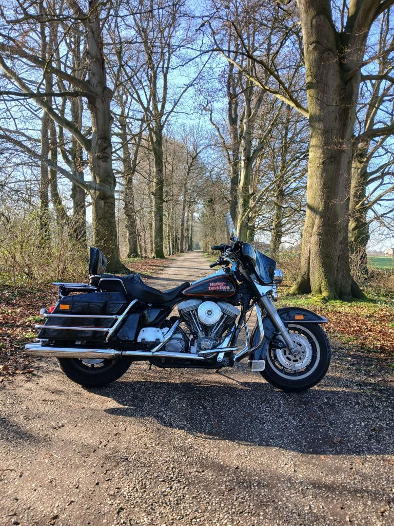 Harley-Davidson FLHS Electra Glide Sport, Motoren, Niet ingevuld, 2 cilinders, 1340 cc, Bedrijf