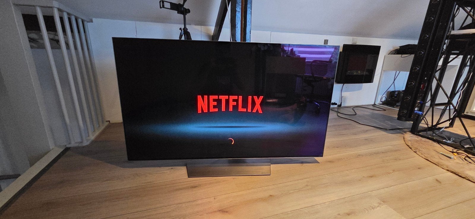 Foto 5 van LG 55EG9A7V Smart TV - Zo goed als nieuw