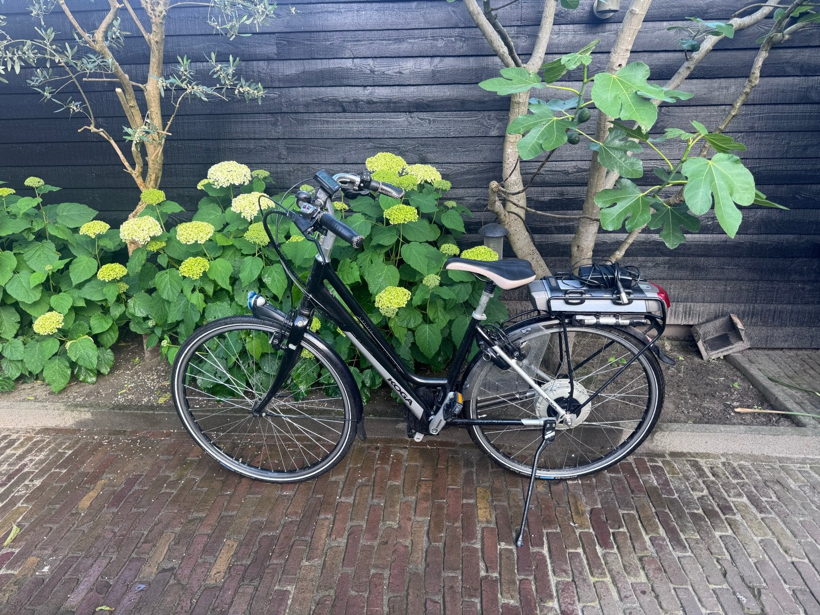 Koga E-Deluxe elektrische fiets e-bike, Fietsen en Brommers, Elektrische fietsen, Zo goed als nieuw, 47 tot 51 cm, 50 km per accu of meer