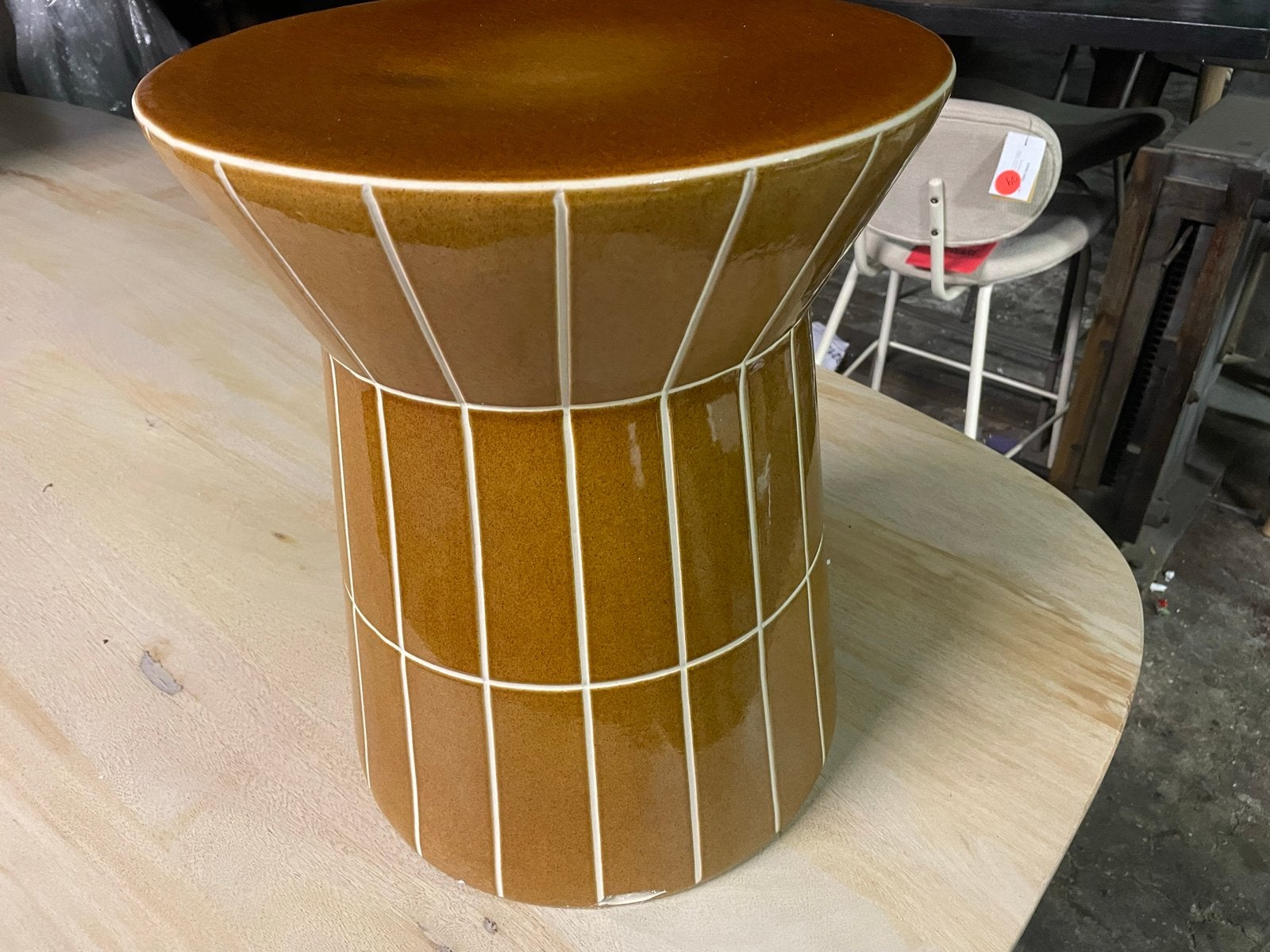 Tiletastic Bijzettafel met Bruine Tegels - 45x38 cm, Overige materialen, Minder dan 55 cm, Rond, Nieuw