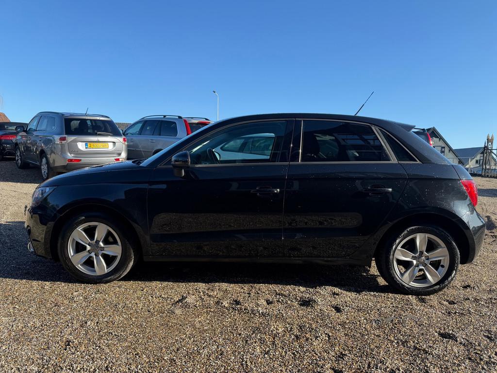 Audi A1 Sportback 1.2 TFSI Attraction Pro Line Business Airc, Auto's, Audi, Voorwielaandrijving, Euro 5, 4 cilinders, 4 stoelen