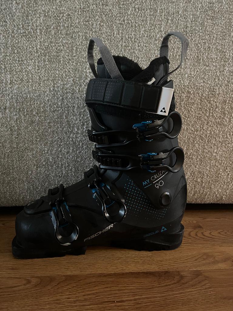 Dames skischoenen Fischer, 140 tot 160 cm, Schoenen, Ophalen of Verzenden, Skiën