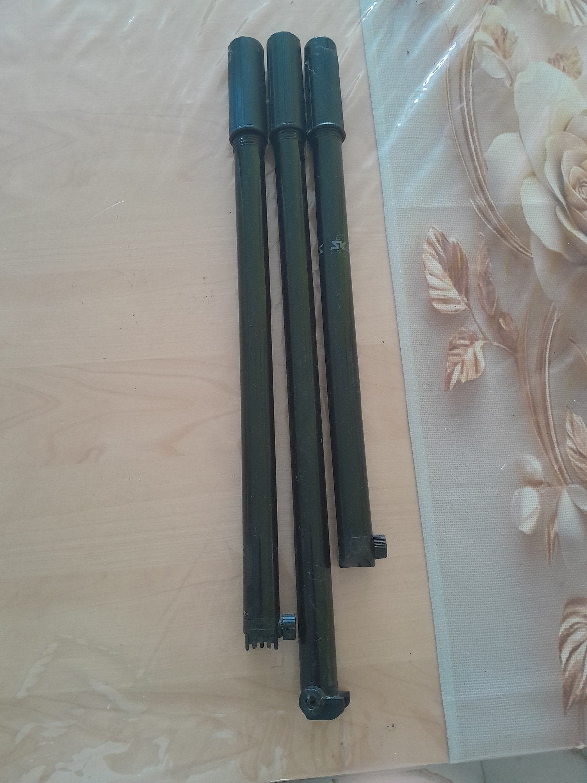 Nieuw Driepoot Statief met Waterpas en perstuk €1., Overige merken, 125 cm of minder, Nieuw, Met waterpas