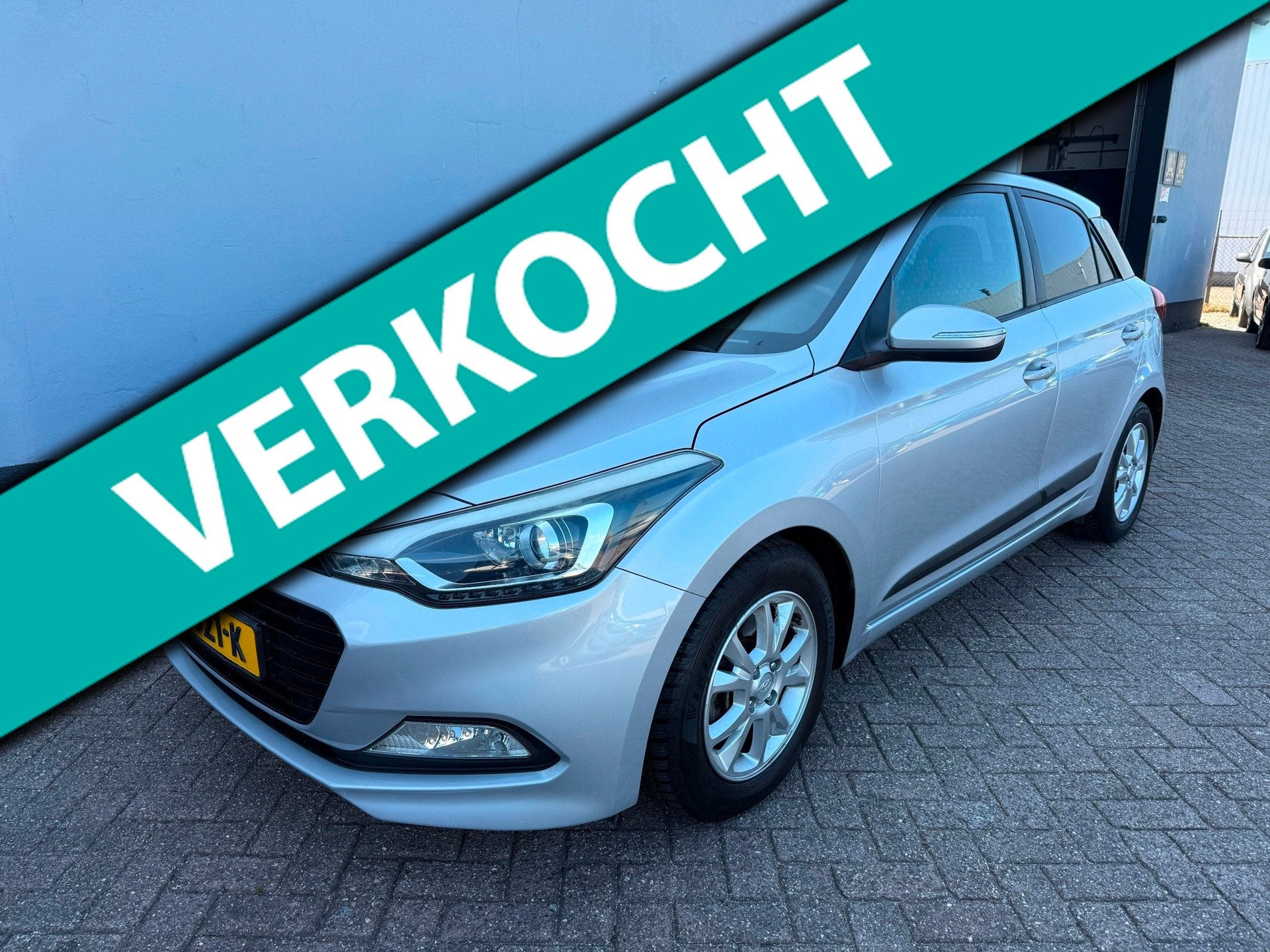 Hyundai I20 1.0 T-GDI Go! 2016 - Navigatie, Voorwielaandrijving, 450 kg, Met garantie (alle), 100 pk