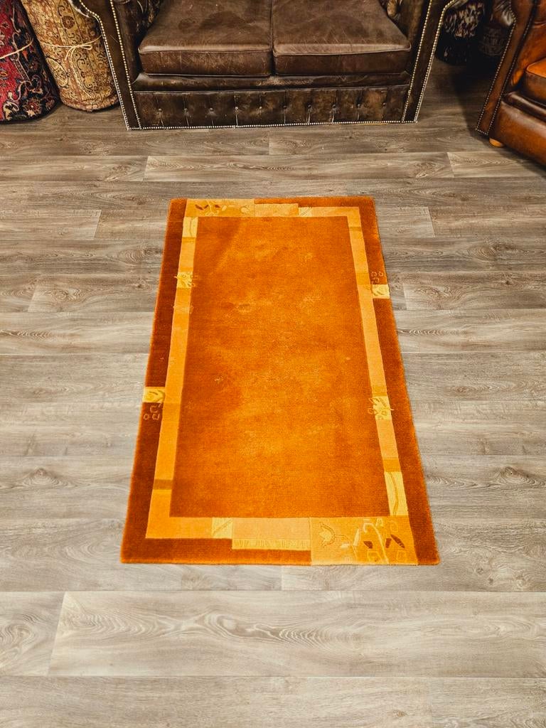 Handgeknoopt Tapijt uit Nepal. Mooie warme kleuren! Weg=Weg!, Nepal, Zo goed als nieuw, 150 tot 200 cm, Bruin