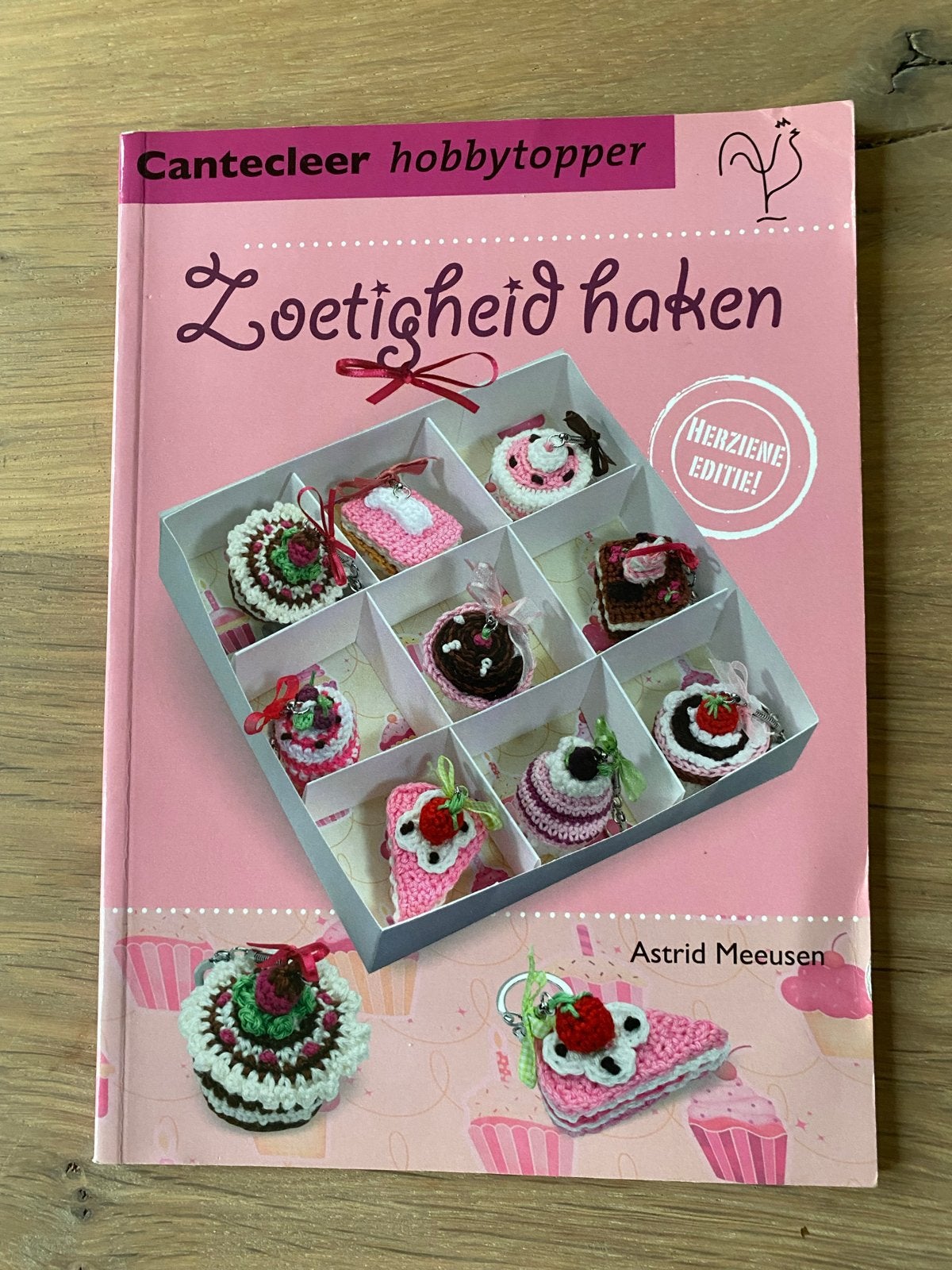 Zoetigheid haken - Astrid Meeusen, Ophalen of Verzenden, Zo goed als nieuw, Breien en Haken, Geschikt voor kinderen
