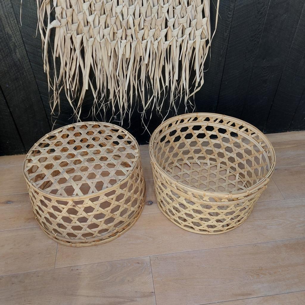 2 Grote Stevige Manden/Bijzettafels Ibiza Style Ø 53cm, Ophalen of Verzenden