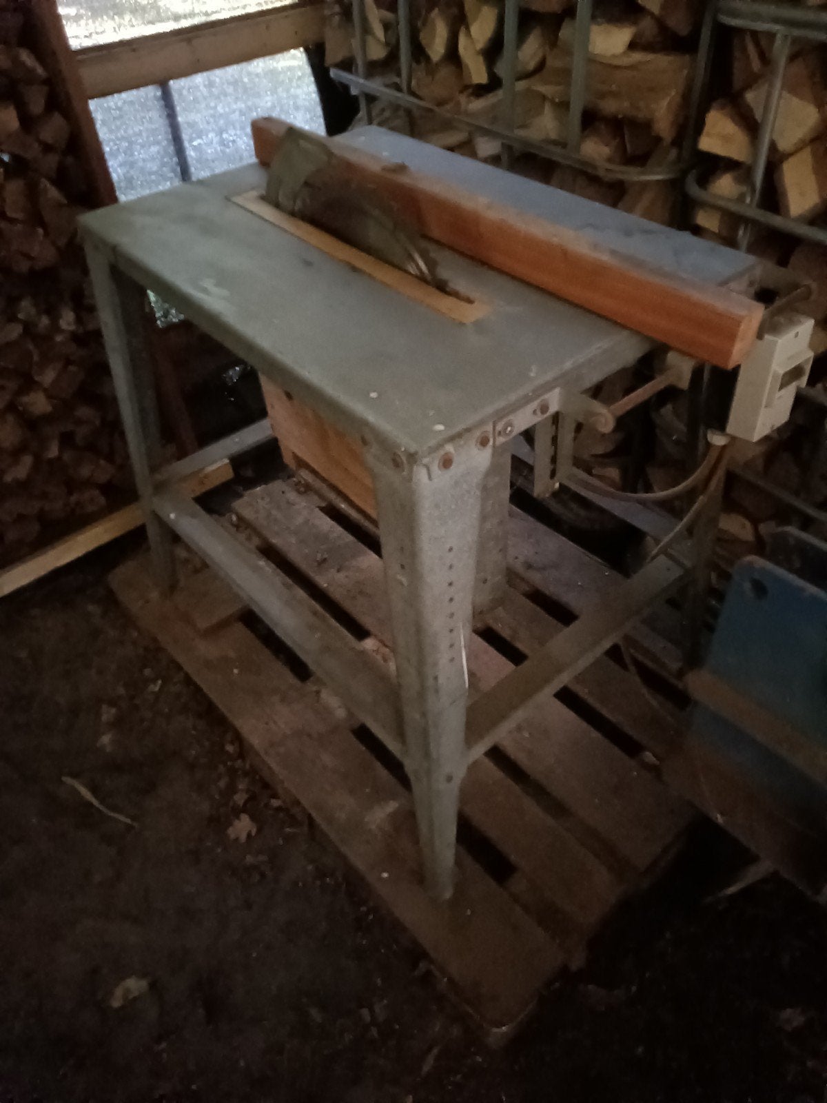 Tafelzaag 380V met Widia zaagblad 32 cm, Ophalen