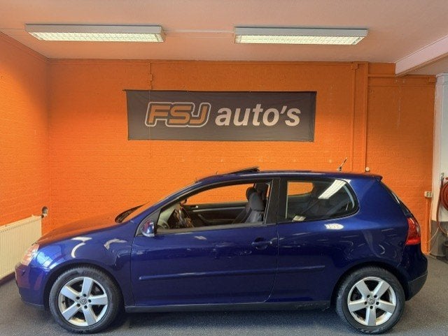 Volkswagen Golf 1.6 FSI / SPORTLINE /SCHUIFDAK / AIRCO!, Voorwielaandrijving, Gebruikt, 4 cilinders, Blauw