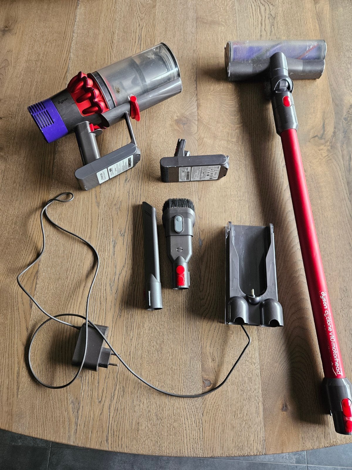 Niet werkende Dyson Cyclone V10 Motorhead Steelstofzuiger, Ophalen, Gebruikt, Draadloos, Dyson