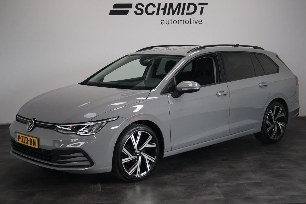 Volkswagen Golf Variant 1.5 eTSI Life Business DSG | Trekhaa, Auto's, Stof, 4 cilinders, Golf Variant, 66 €/maand