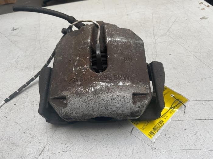 Remklauw (Tang) links-voor van een BMW 5-Serie, Auto-onderdelen, Gebruikt, -, -, Ophalen of Verzenden