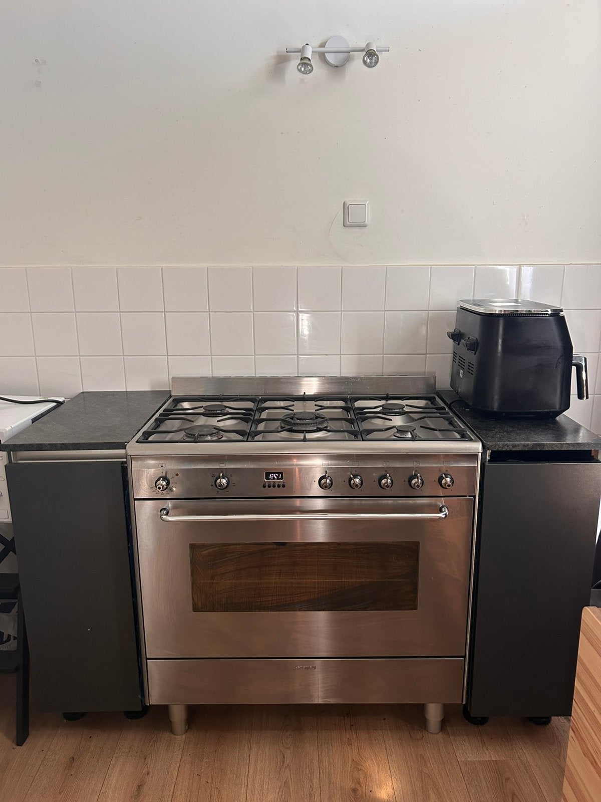 SMEG vrijstaand gasfornuis met oven, Witgoed en Apparatuur, Fornuizen, Ophalen, Gebruikt, 60 cm of meer, Gas