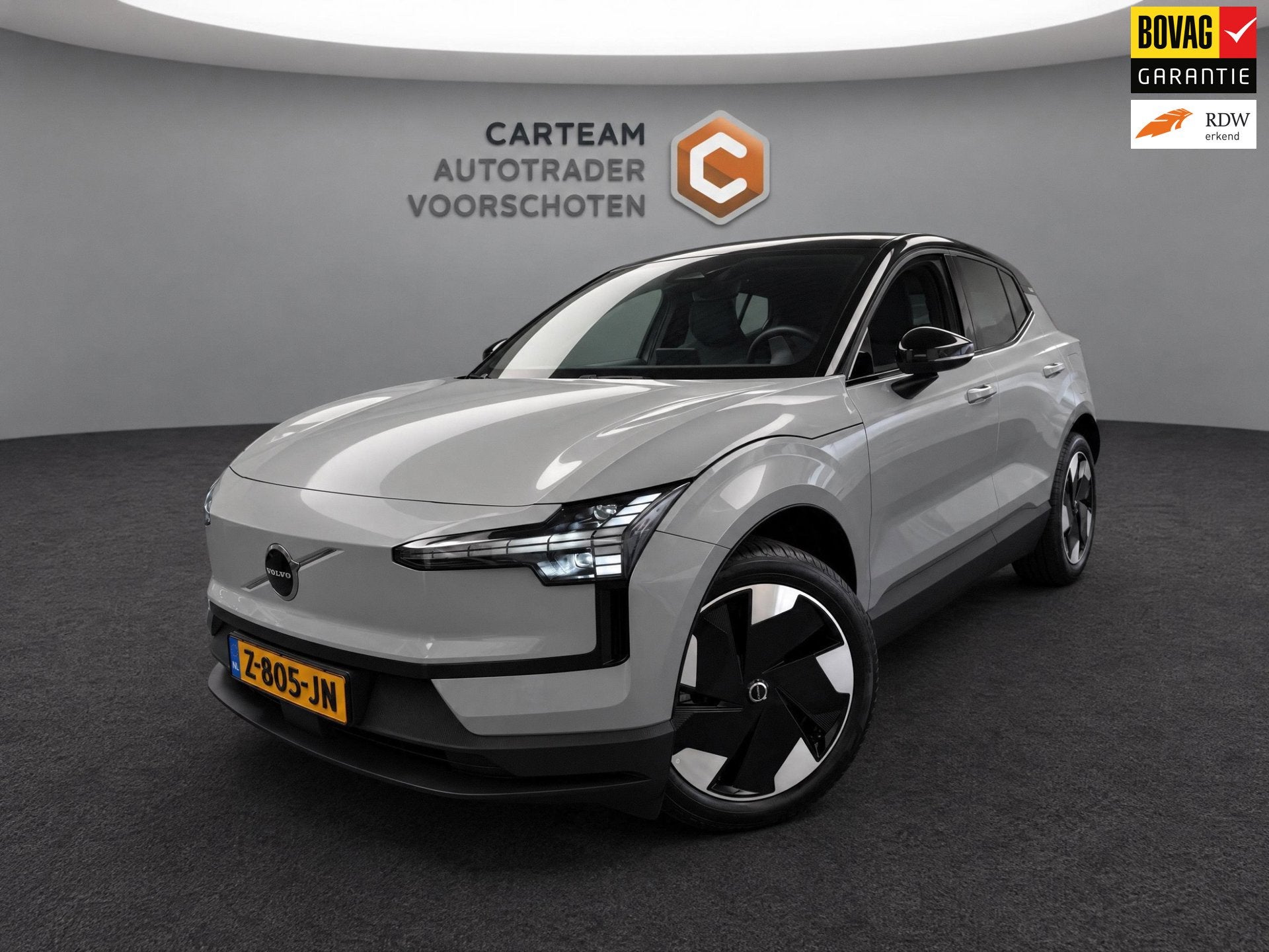Volvo EX30 Single Motor Extended Range Plus 69 kWh, Automaat, Achterwielaandrijving, Gebruikt, Zwart