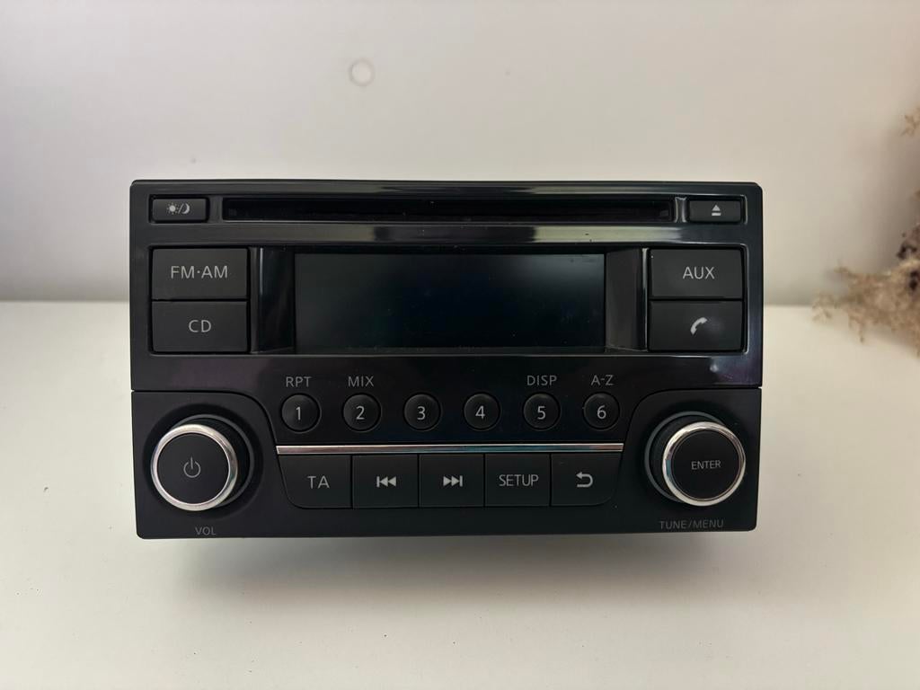 Nissan NV200 auto radio met CD, FM-AM, AUX en Bluetooth, Ophalen, Zo goed als nieuw