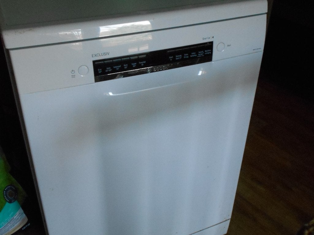 Bosch serie 4 defect, Witgoed en Apparatuur, Ophalen, Zo goed als nieuw, Vrijstaand, 85 tot 90 cm