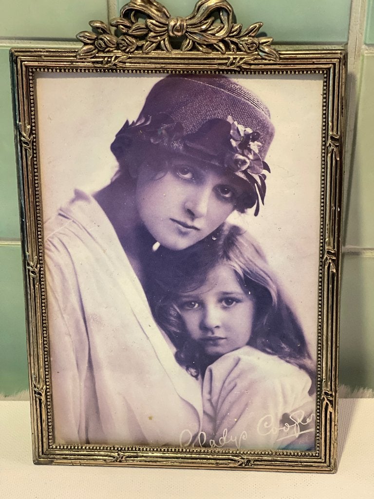Fraai gedecoreerde oude fotolijst 12x17, Ophalen of Verzenden