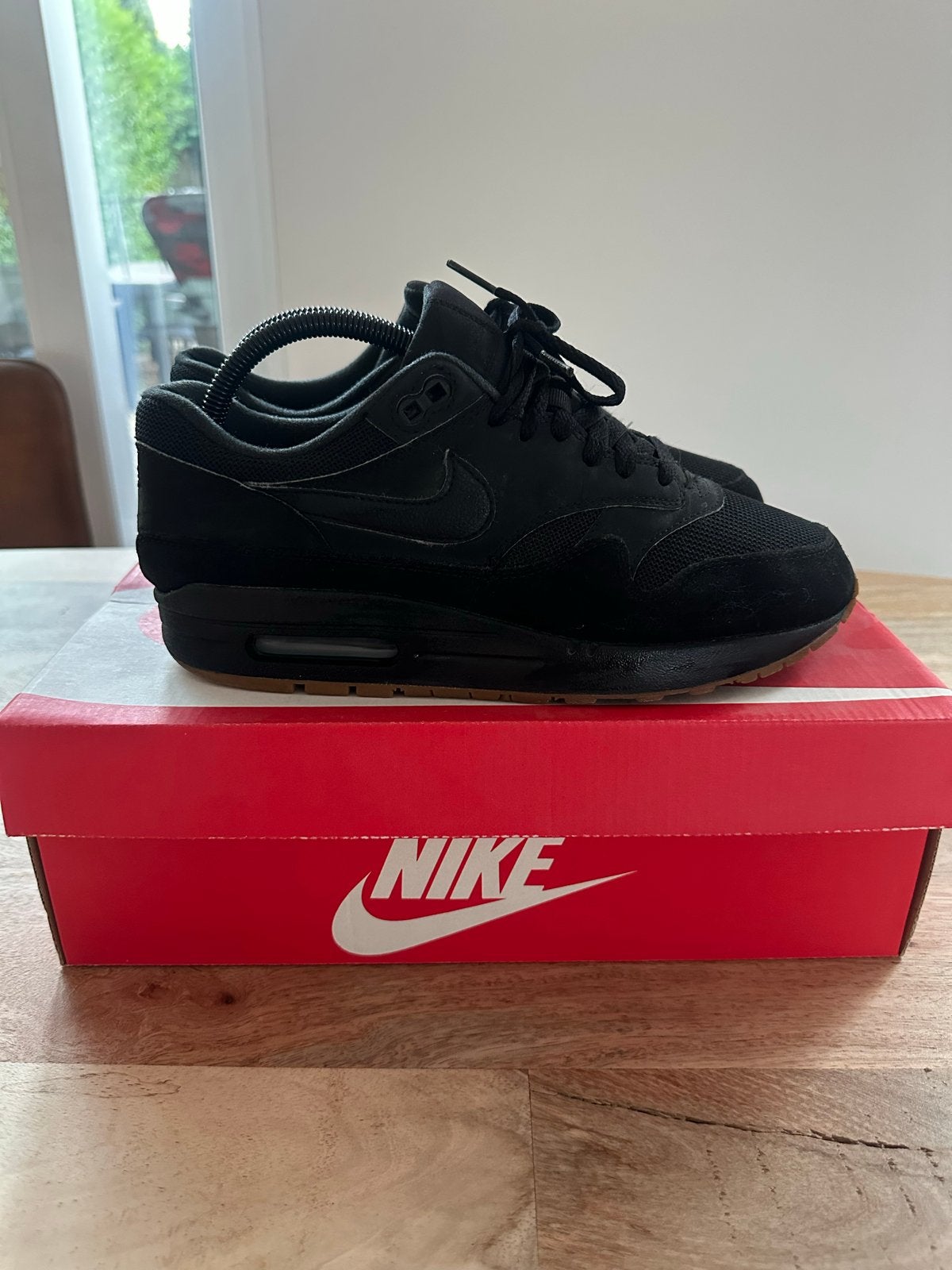 Nike Air Max 1 PRM Zwart - Maat 40, Ophalen of Verzenden, Zo goed als nieuw, Zwart, Sneakers of Gympen