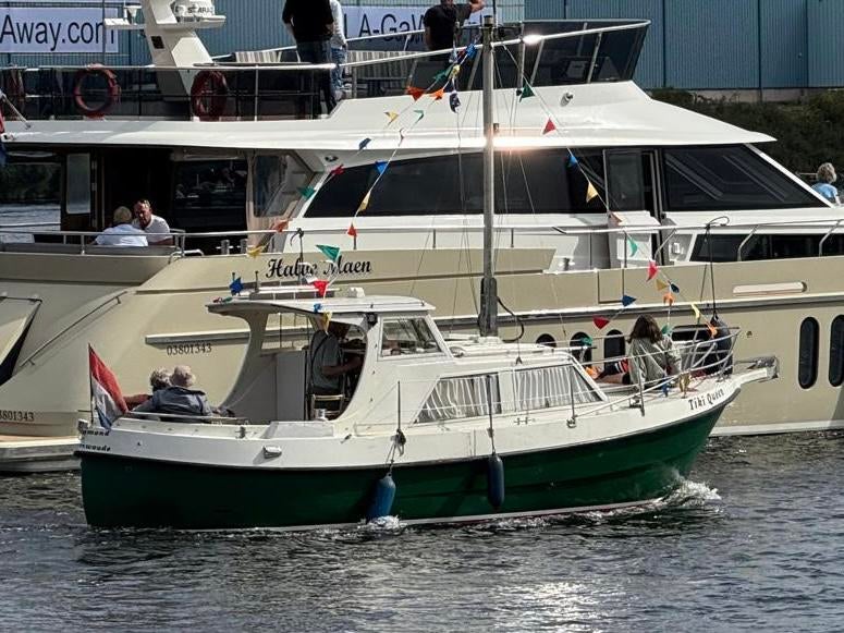 Pleziervaartuig te koop, Watersport en Boten, Motorboten en Motorjachten, Ophalen, Overige merken, Gebruikt, Binnenboordmotor