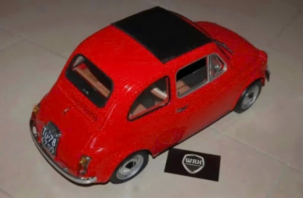 !! SALE !! 1:8 FIAT 500 red Hachette HANDBUILT UNIEK WRH, Hobby en Vrije tijd, Ophalen, Zo goed als nieuw, 1:5 t/m 1:8, Auto