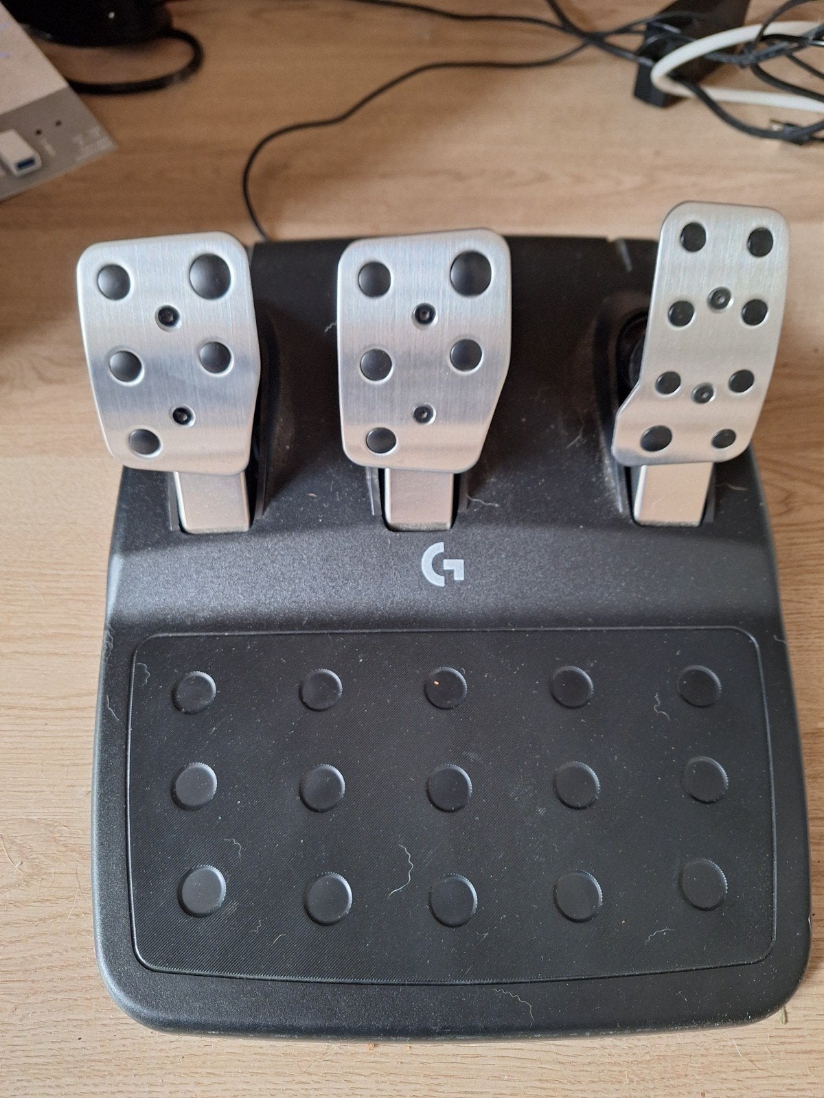 Logitech G923 racestuur en pedalen voor PC/PlayStation, Racestuur, Force feedback, Ophalen of Verzenden, Zo goed als nieuw