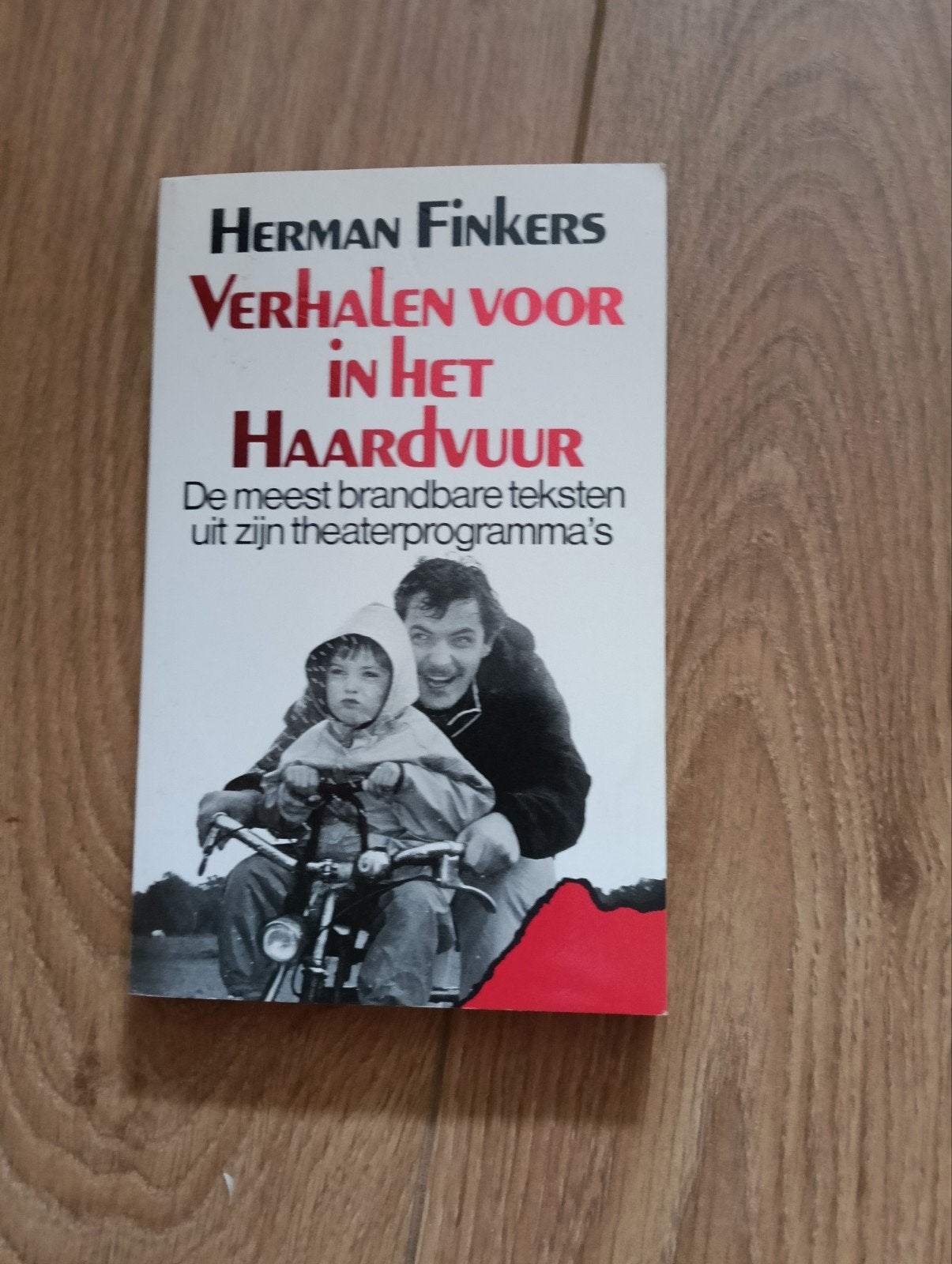 Herman Finkers - Verhalen voor in het haardvuur, Boeken, Ophalen of Verzenden, Gelezen, Herman Finkers