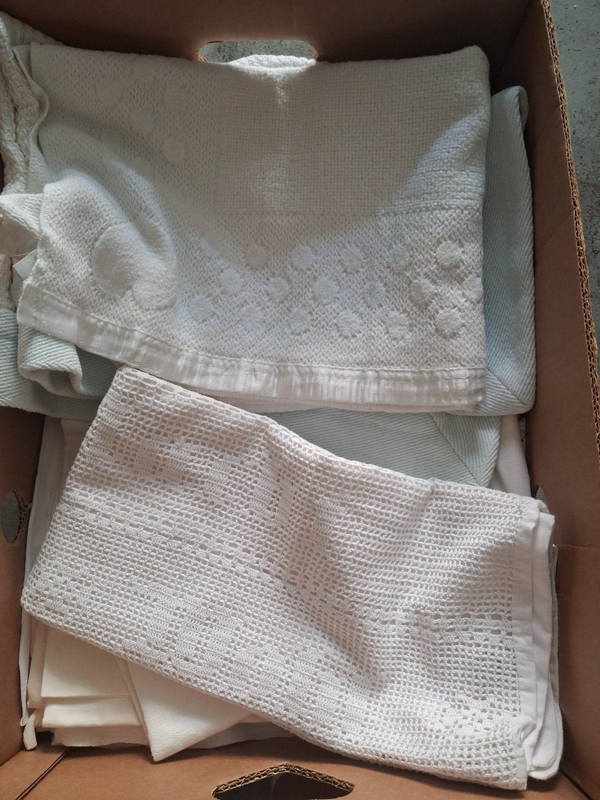 antiek linnengoed hele doos 20 euro, Ophalen of Verzenden