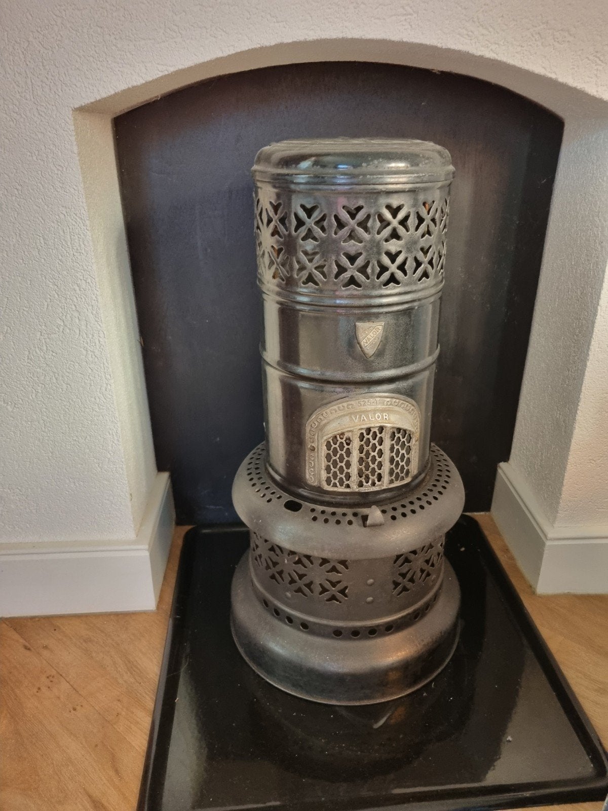 Ter decoratie: vintage petroleumkachel, Huis en Inrichting, Kachels, Ophalen, Gebruikt, Overige brandstoffen, Petroleumkachel