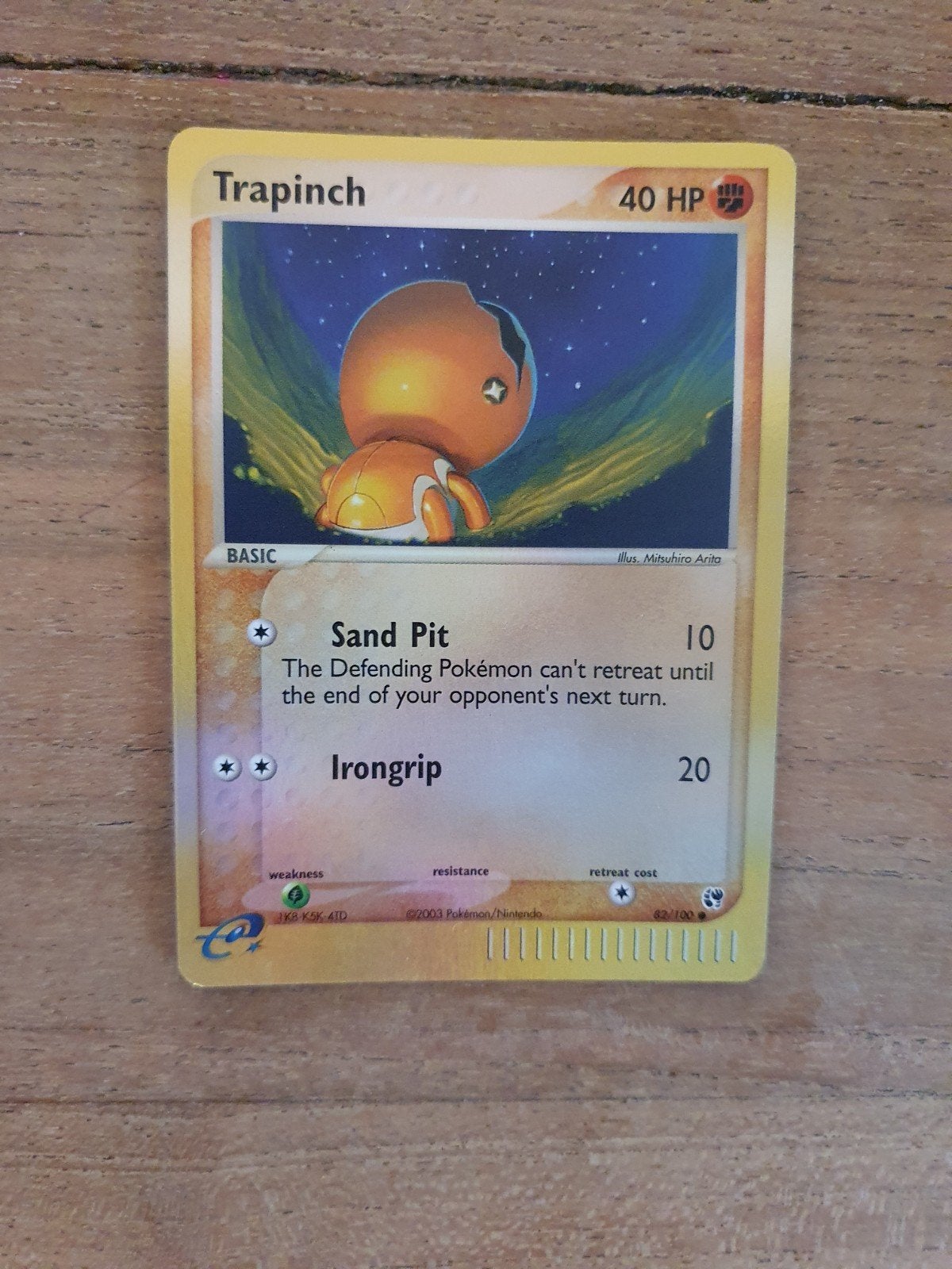 Trapinch 82/100 reverse holo pokemon kaart, Ophalen of Verzenden, Gebruikt
