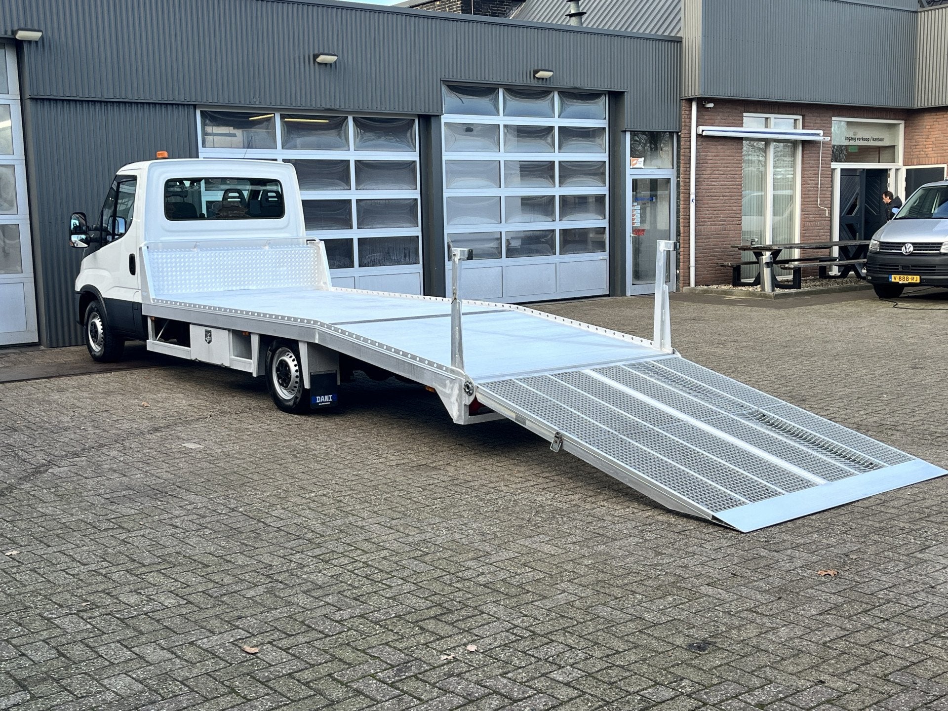 Iveco Daily 35S14 2.3 Autotransporter Tijhof 5.14 M Luchtver, Auto's, Bestelauto's, 13 km/l, Gebruikt, Iveco, Wit