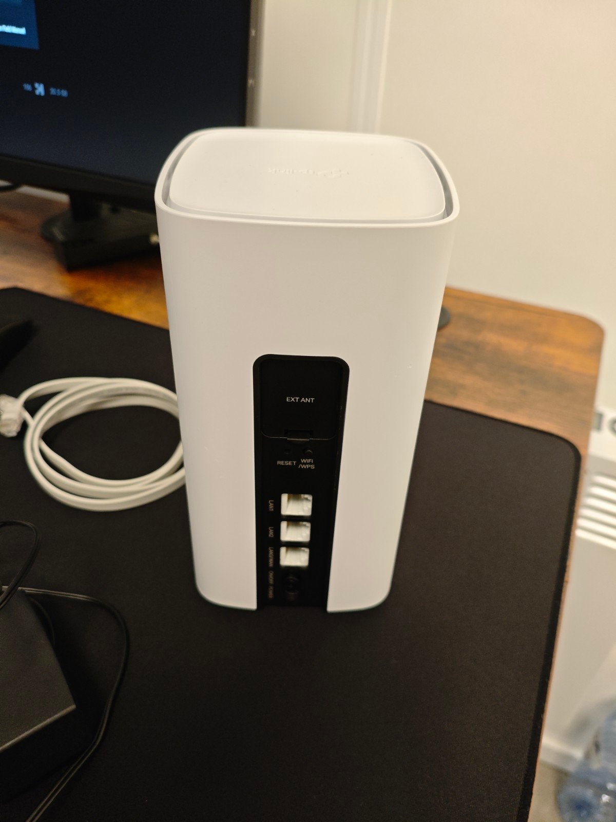 TP-Link Archer AX1800 (NX200) Wi-Fi 6 Router With Sim, Computers en Software, Ophalen of Verzenden, Zo goed als nieuw, Router