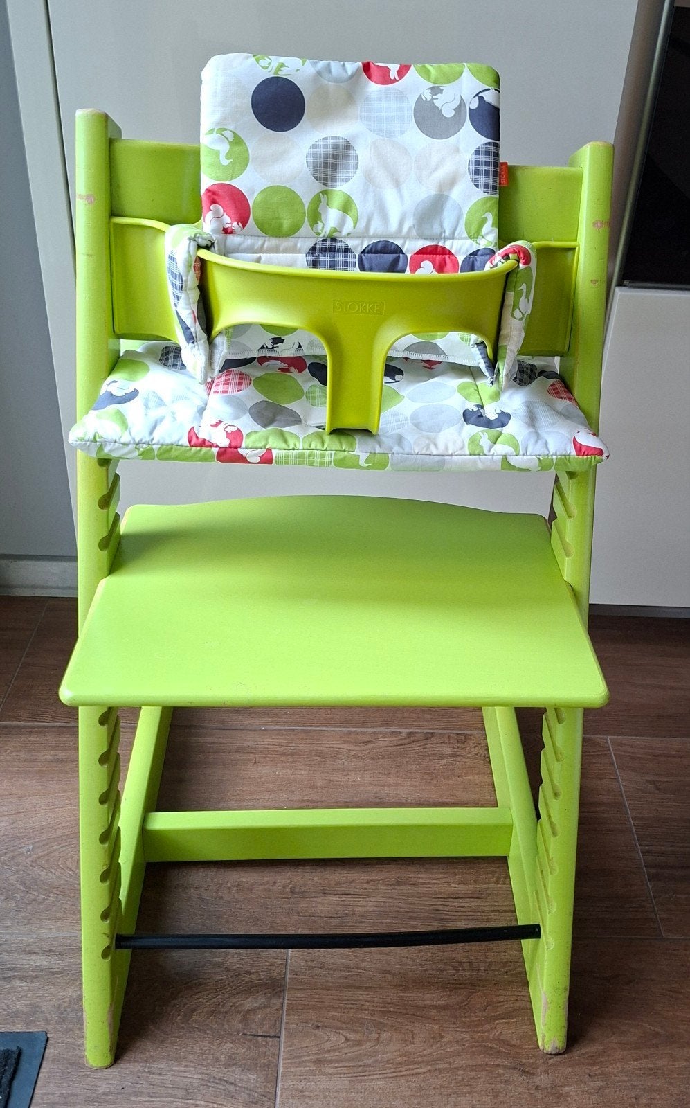Stokke tripp trapp groen met babyset en kussenset, Ophalen, Gebruikt, Meegroeistoel