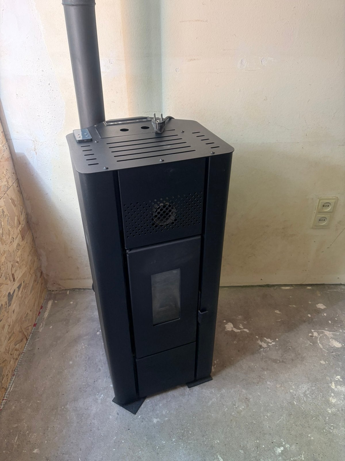 Pellet kachel 6 kw stufa lilli nero Goffrato, Ophalen, Gebruikt, Overige brandstoffen, Houtkachel