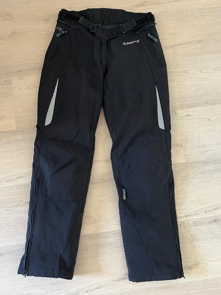 Difi Motorbroek mt M, Motoren, Kleding | Motorkleding, Ophalen, Difi, Broek | textiel, Dames
