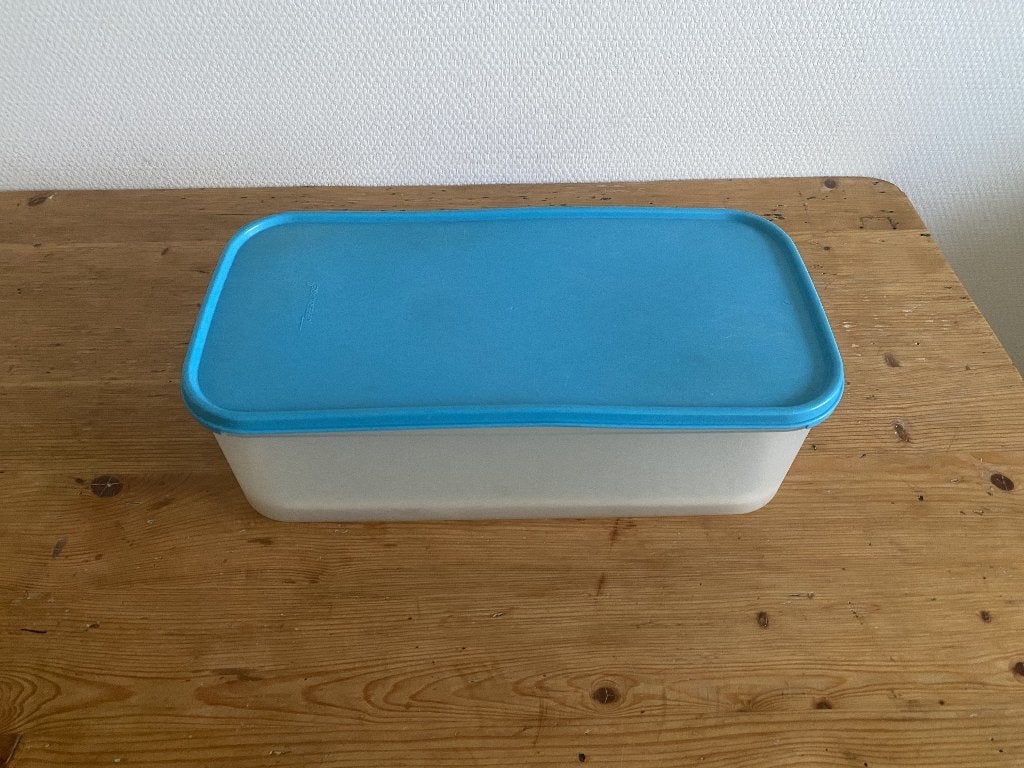 Tupperware Brooddoos ( lang 32, breed 24, hoog 14 cm ), Ophalen of Verzenden, Gebruikt, Overige typen