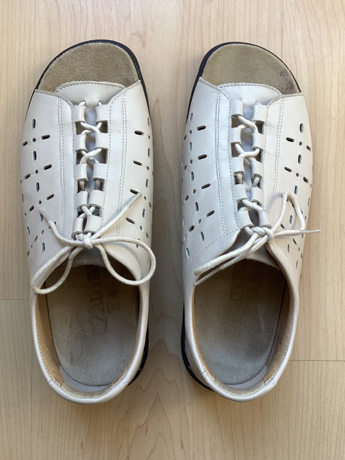 Ladysko zomerschoenen maat 39 H crèmekleurig, Kleding | Dames, Ophalen of Verzenden