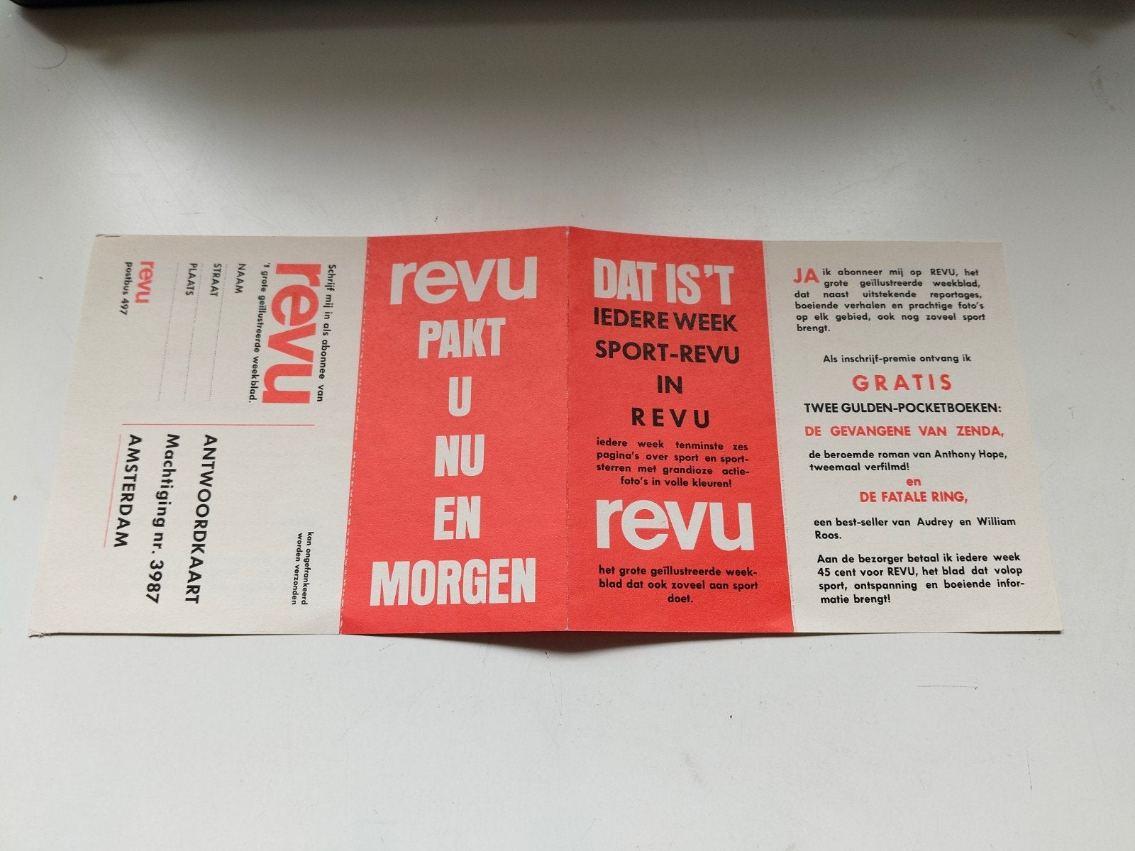 Vintage Revu Reclamekaart - Sport & Showbizz, Verzamelen, Verzenden, Zo goed als nieuw, Gebruiksvoorwerp